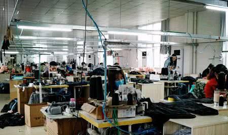 95后電子廠打工妹曬出月薪，直言員工想辭職轉行，三個原因很現實